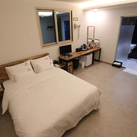 Nova Hotel Ilsan Ni Extérieur photo