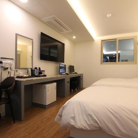 Nova Hotel Ilsan Ni Extérieur photo