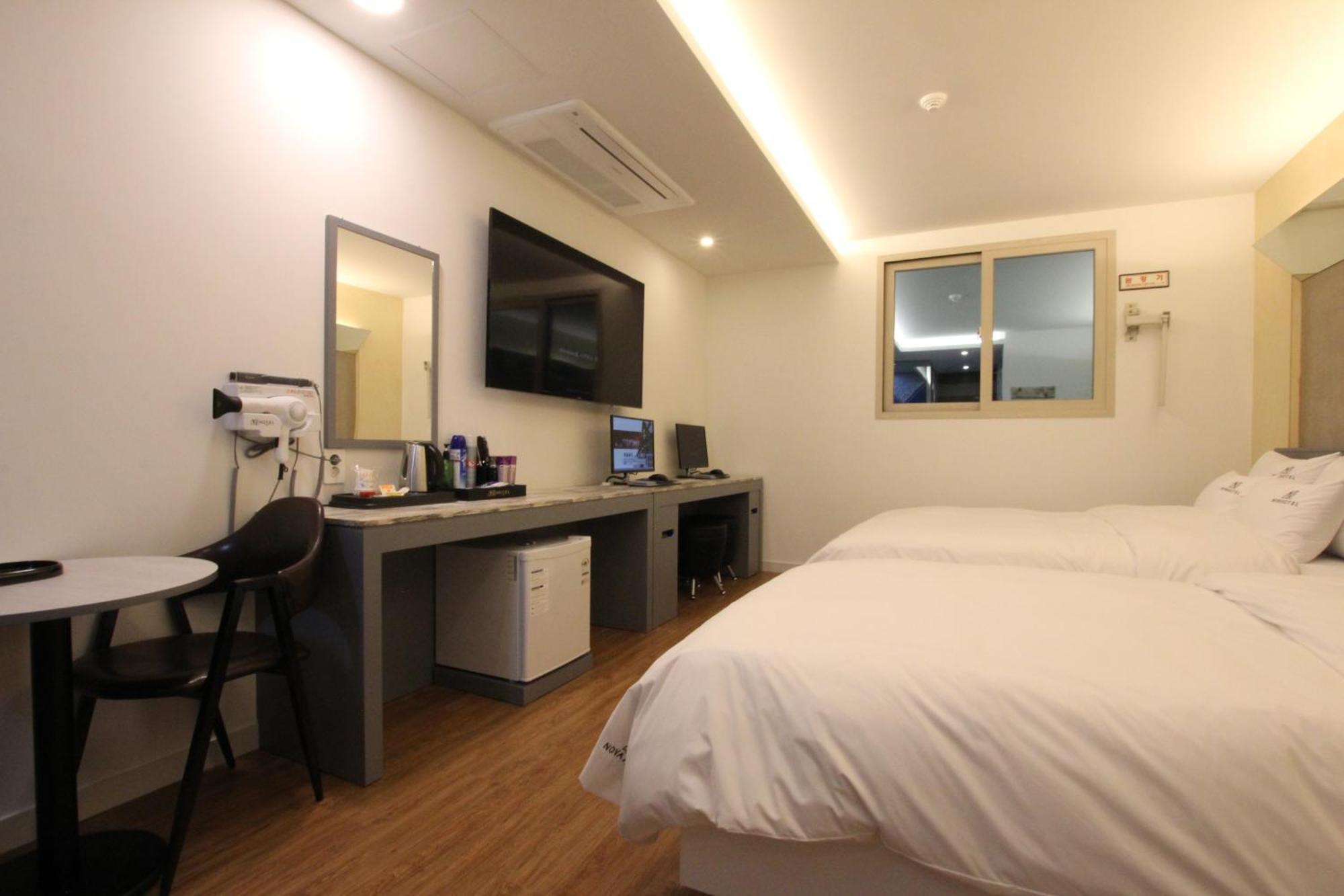 Nova Hotel Ilsan Ni Extérieur photo